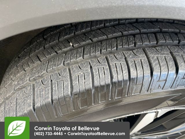 Used 2022 Ford Escape SE w/ SE Sport Appearance Package FWD image 26
