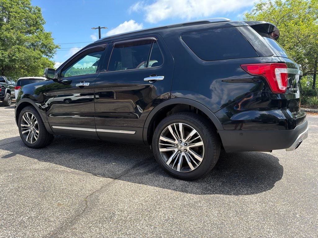 Used 2017 Ford Explorer Platinum AWD/4WD image 9