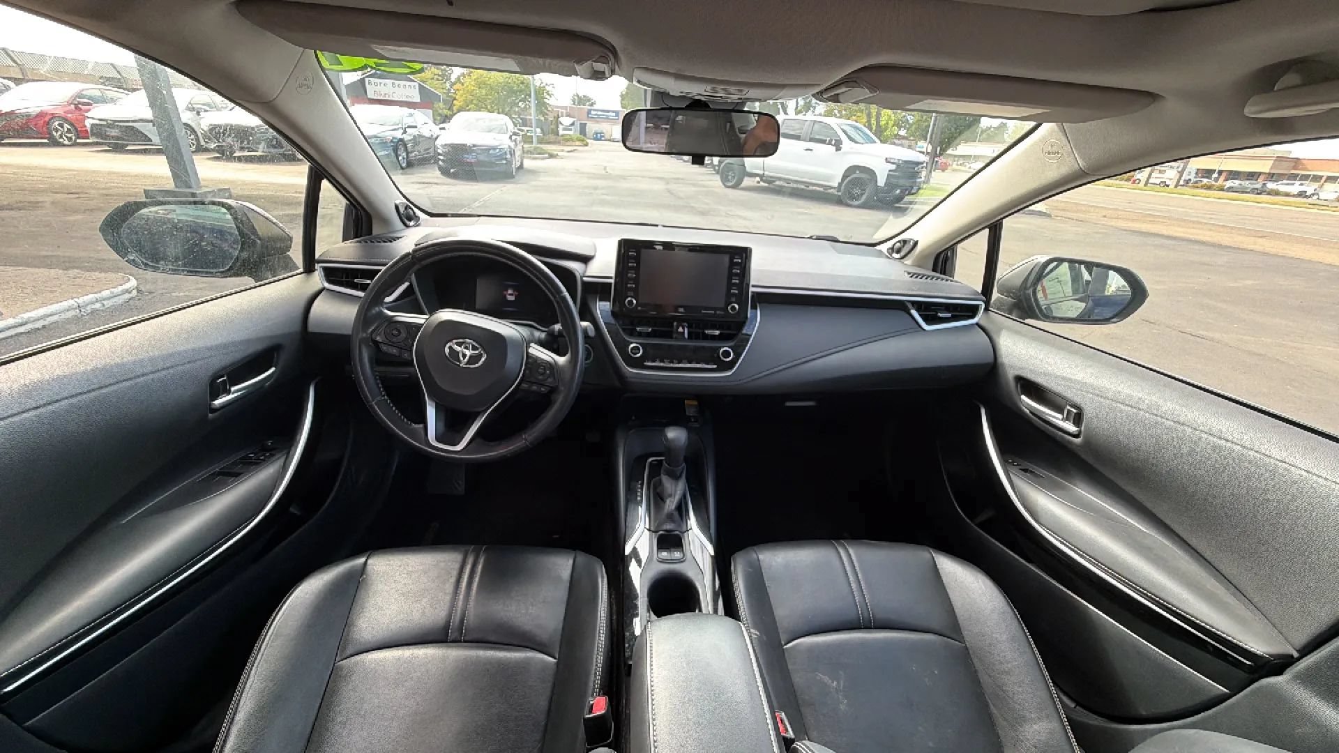 Used 2021 Toyota Corolla XLE w/ Carpet Mat Package (TMS) FWD image 23