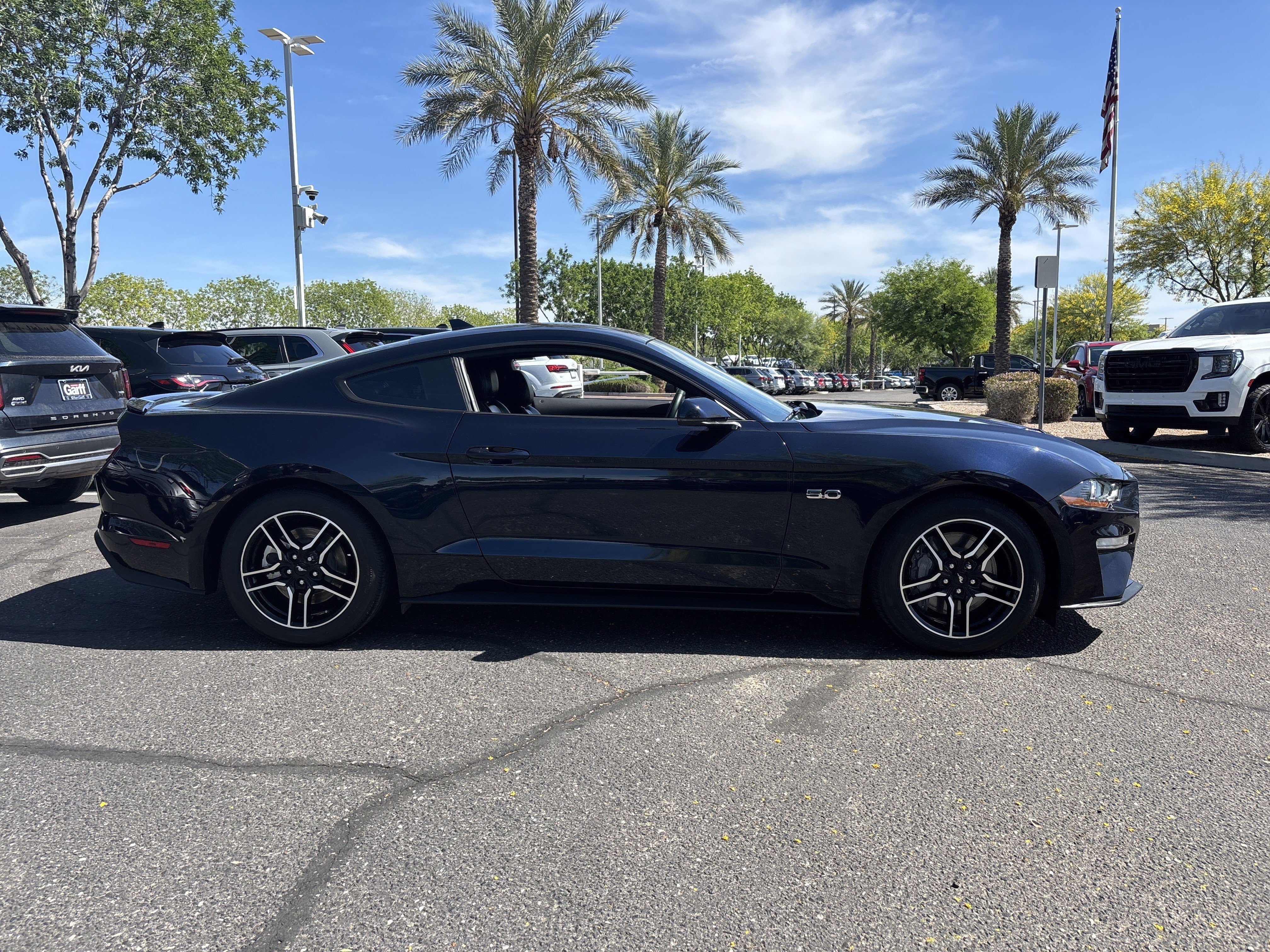 Used 2021 Ford Mustang GT Premium w/ Equipment Group 401A RWD image 5