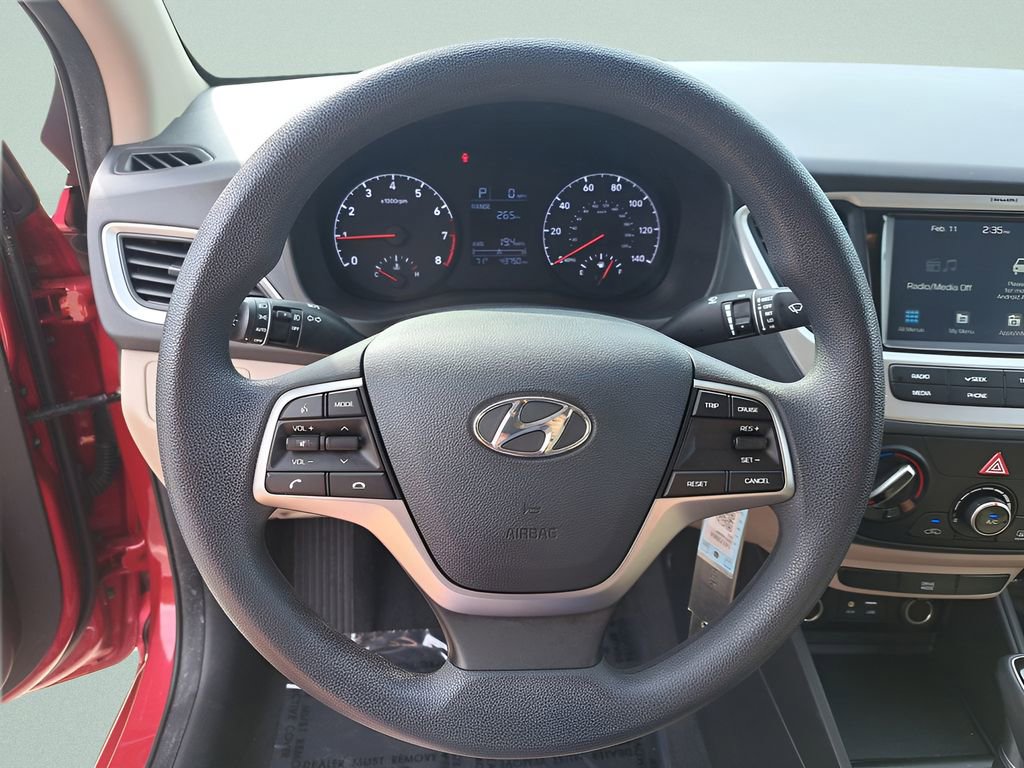 Used 2022 Hyundai Accent SEL image 17