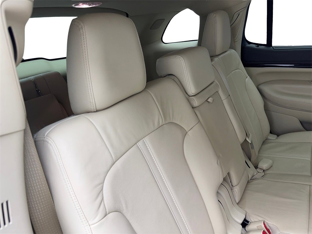 Used 2019 Lincoln MKT AWD image 44