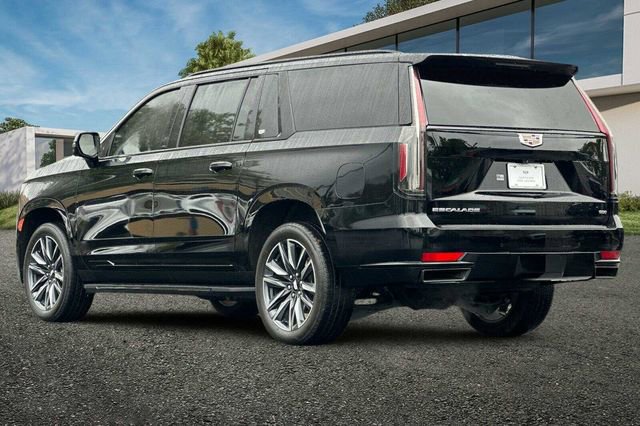 Certified 2024 Cadillac Escalade ESV Sport image 6