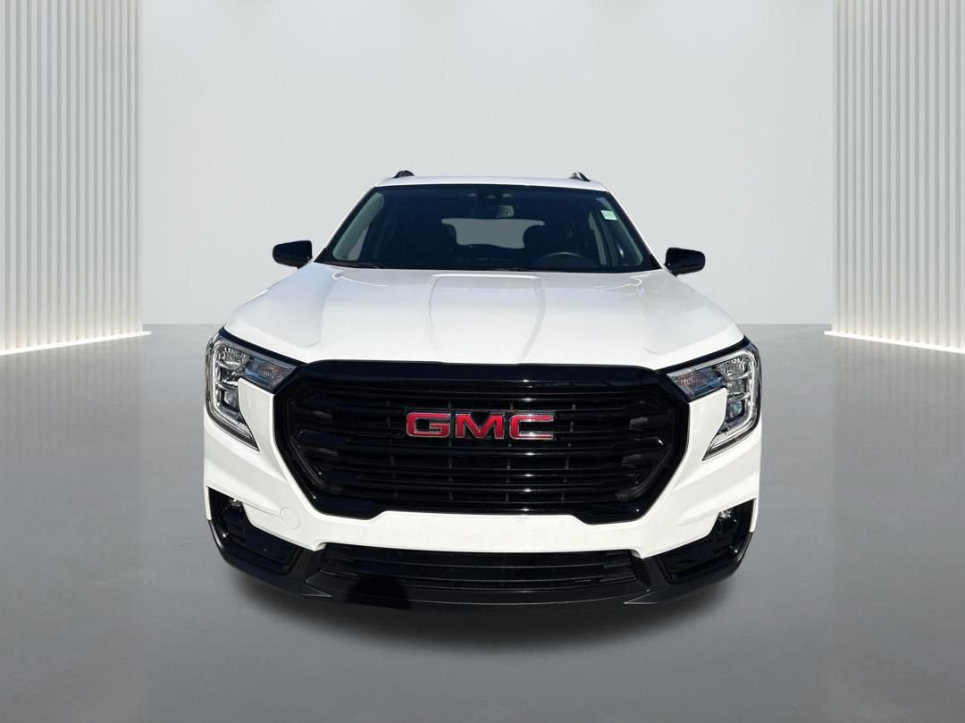 Used 2023 GMC Terrain SLT w/ Elevation Edition video 2
