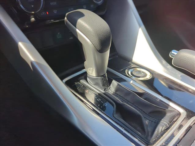 Used 2018 Mitsubishi Eclipse Cross LE image 21