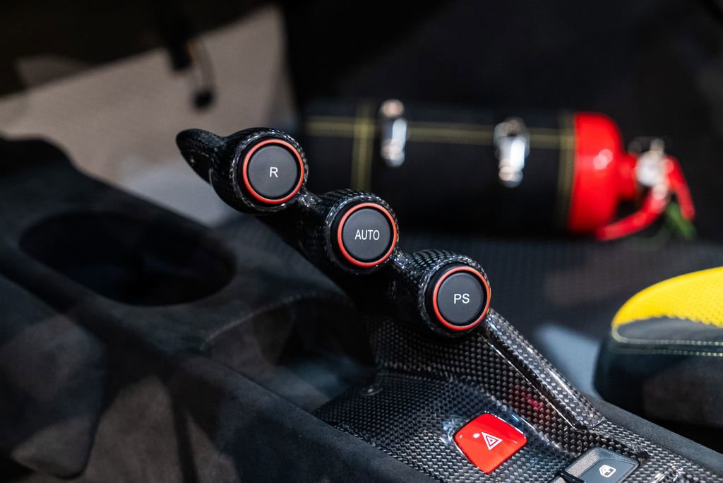 Used 2015 Ferrari 458 Speciale A image 34