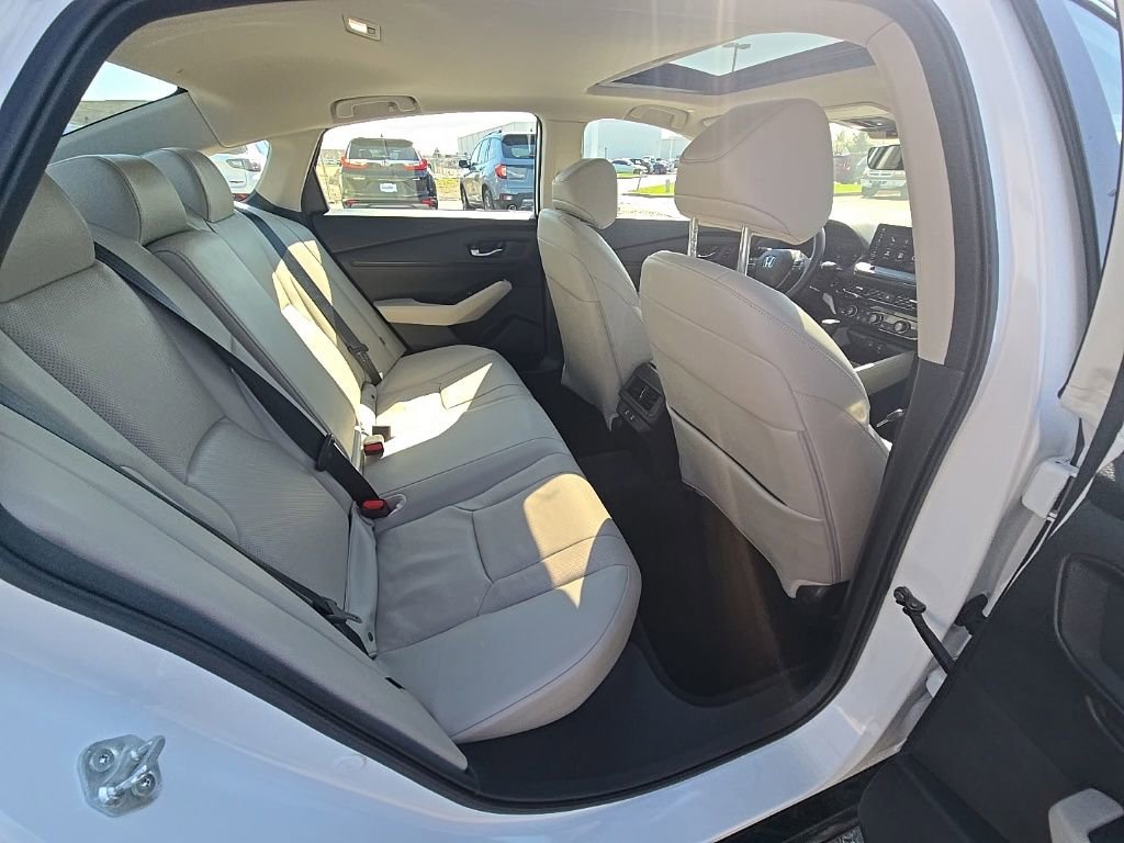 Used 2024 Honda Accord EX-L image 29
