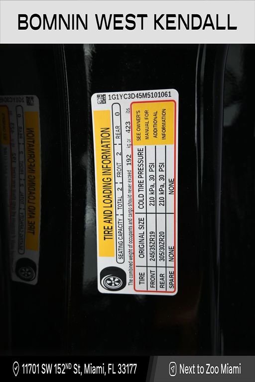 Used 2021 Chevrolet Corvette Stingray Premium Conv w/ Z51 Performance Package image 9