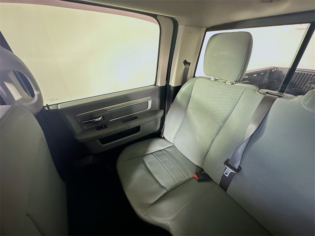 Used 2018 RAM 2500 SLT image 12