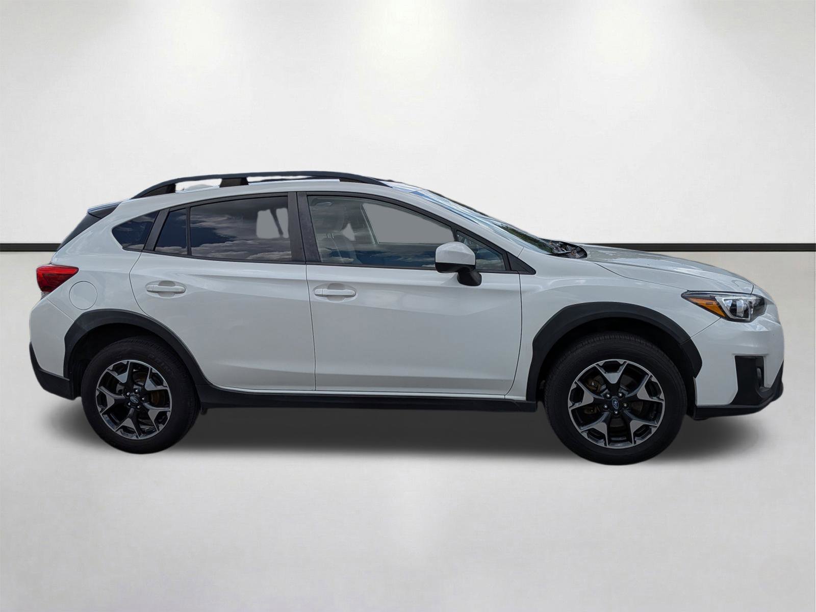 Used 2019 Subaru Crosstrek 2.0i Premium w/ Eyesight System AWD/4WD image 3
