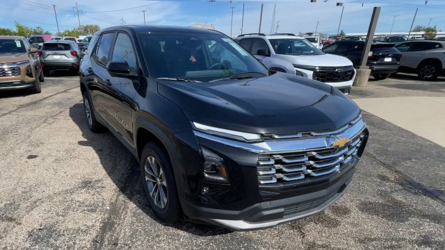 New 2027 Chevrolet Equinox LT w/ Convenience Package II AWD/4WD image 4