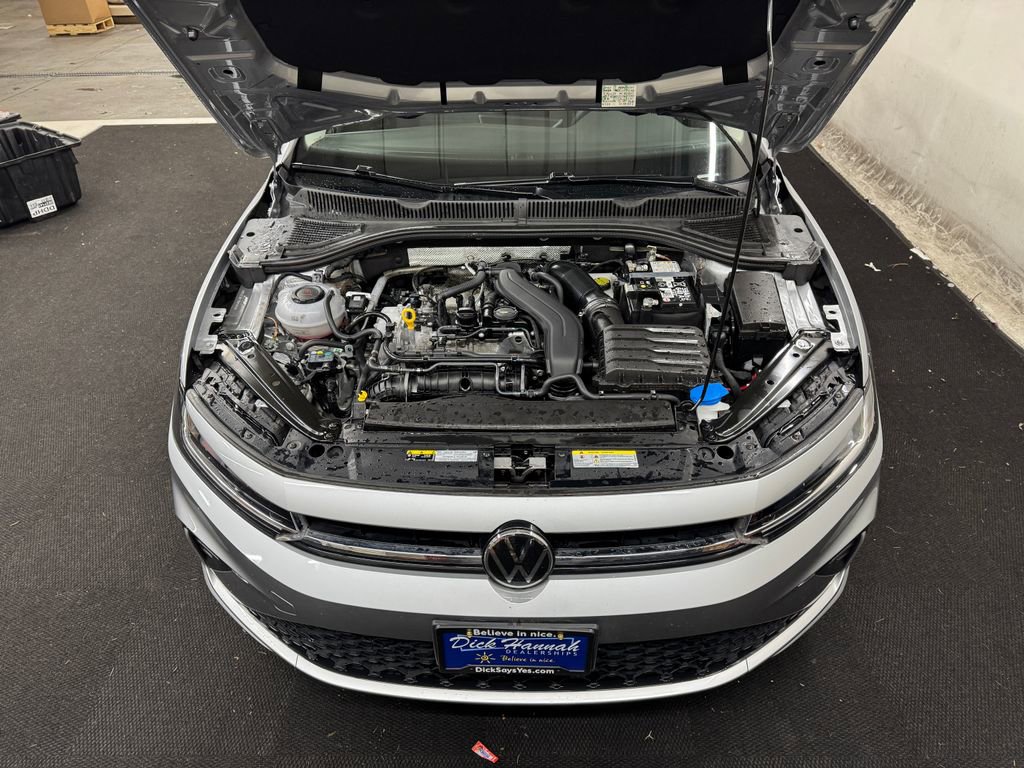 Used 2025 Volkswagen Jetta S image 11