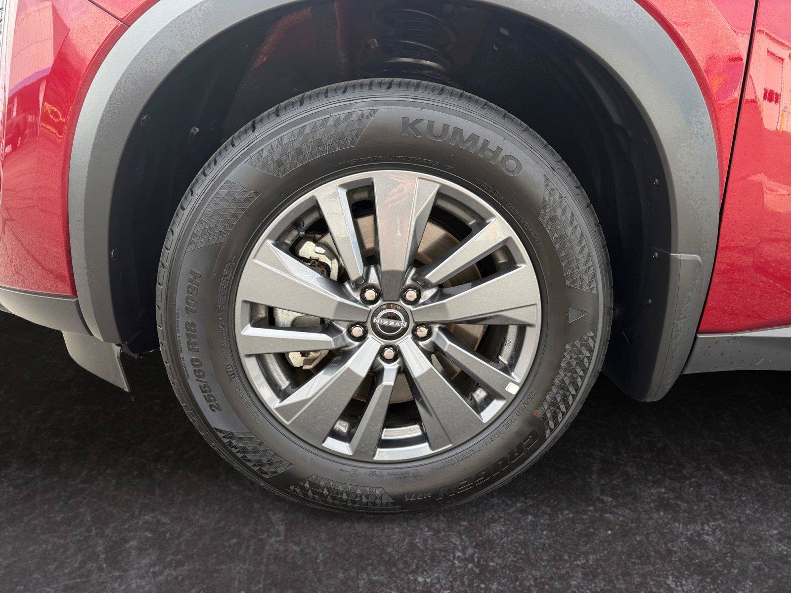 Used 2026 Nissan Pathfinder SV AWD/4WD image 28