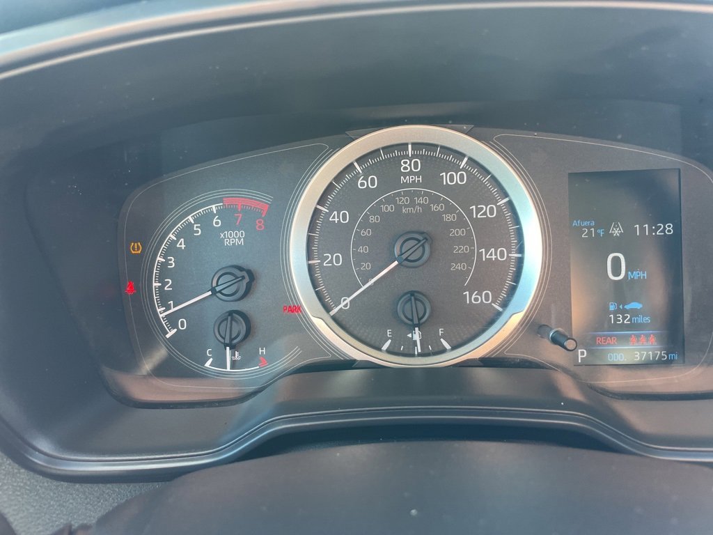 Used 2021 Toyota Corolla LE image 23