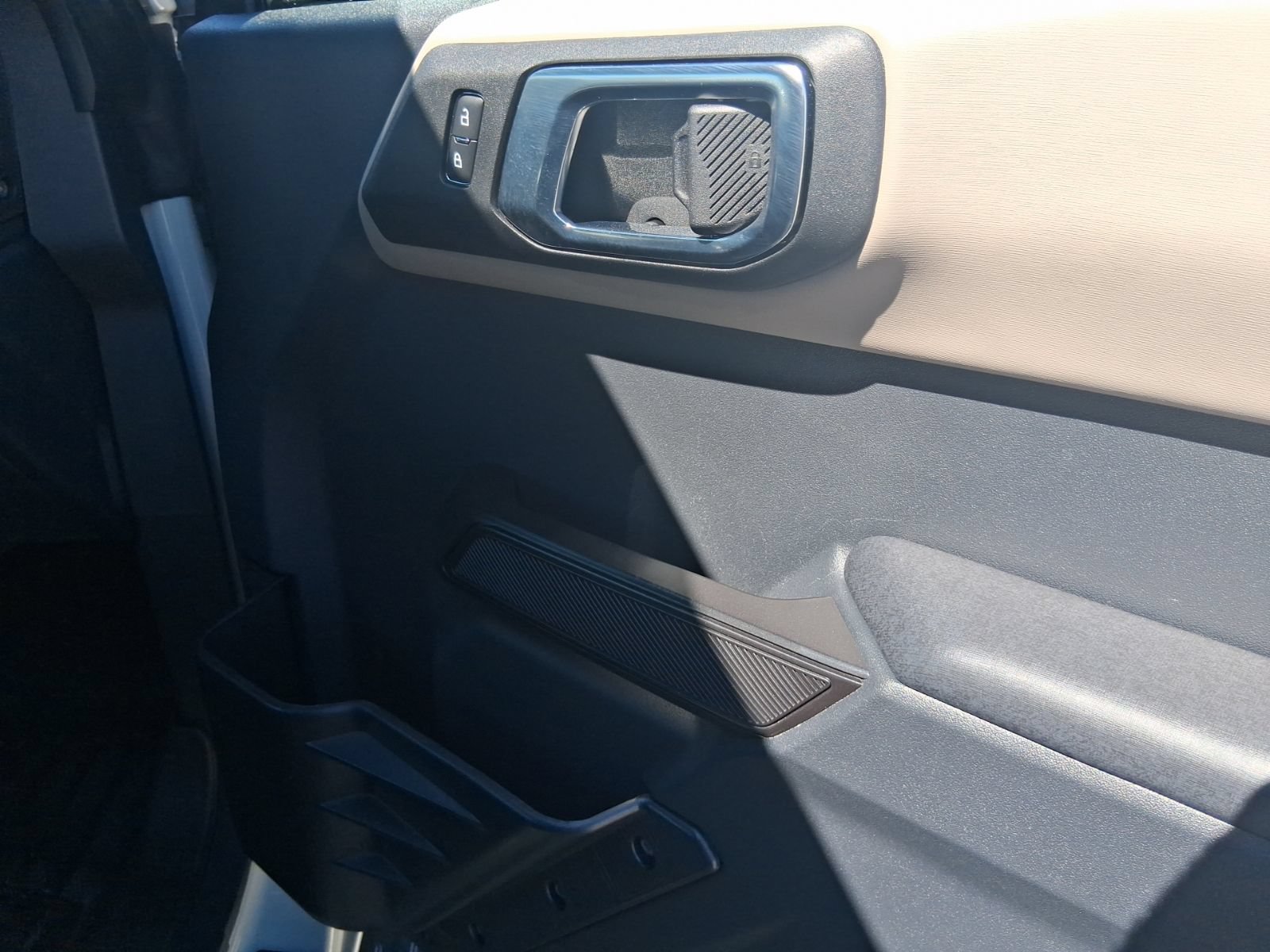 Used 2024 Ford Bronco Wildtrak AWD/4WD image 16