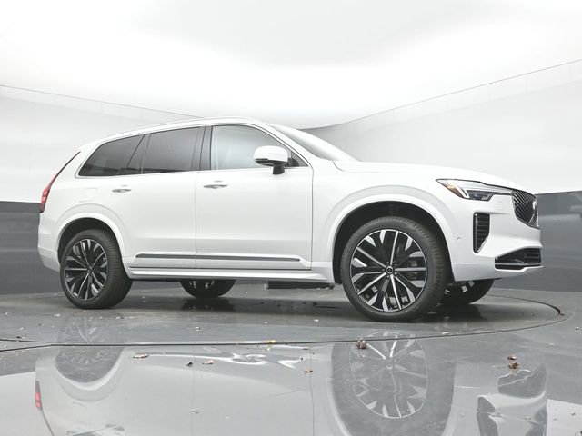 New 2026 Volvo XC90 B6 Ultra w/ Protection Package image 38