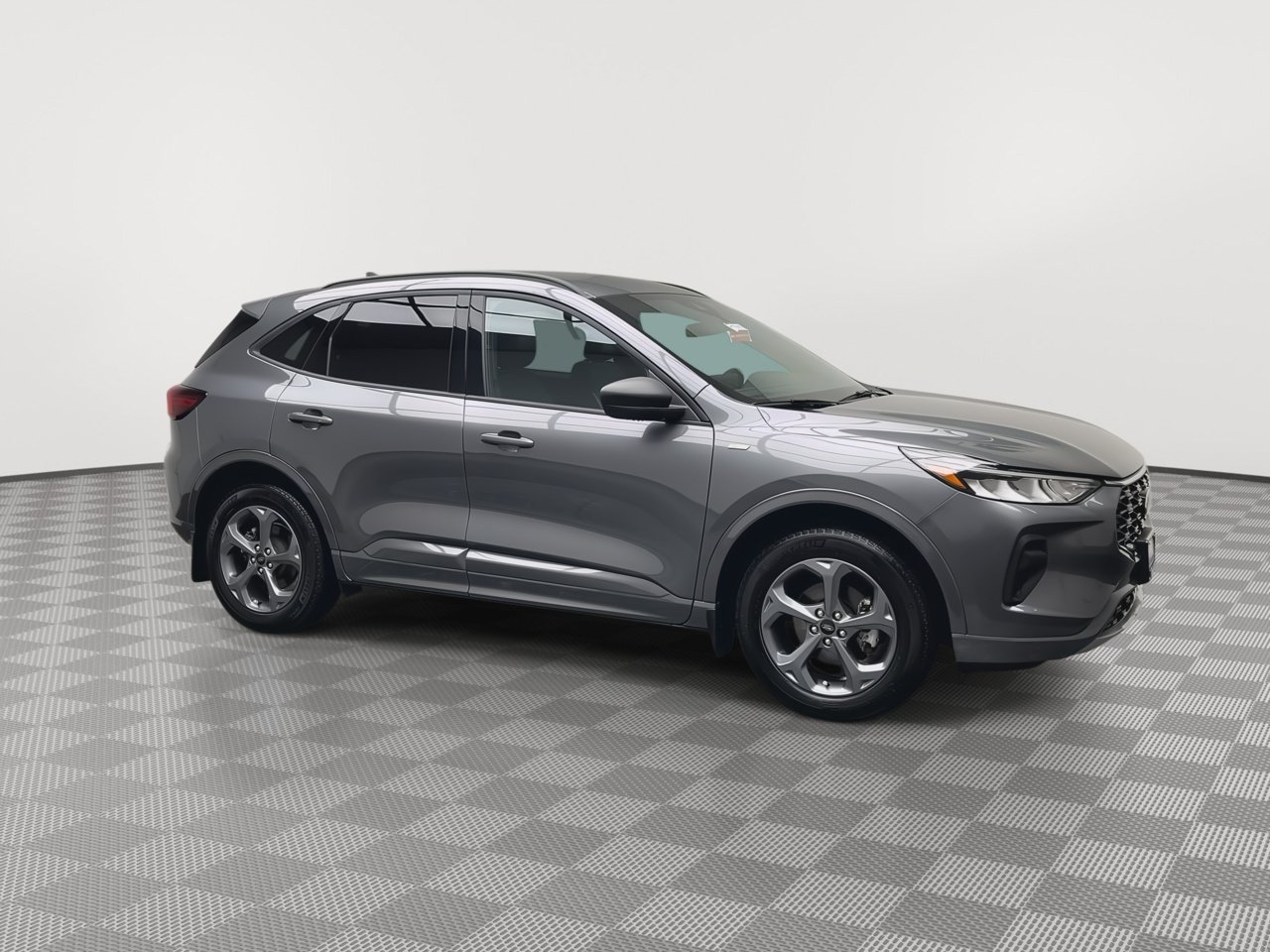 Used 2024 Ford Escape ST-Line w/ Tech Pack #1 AWD/4WD image 40
