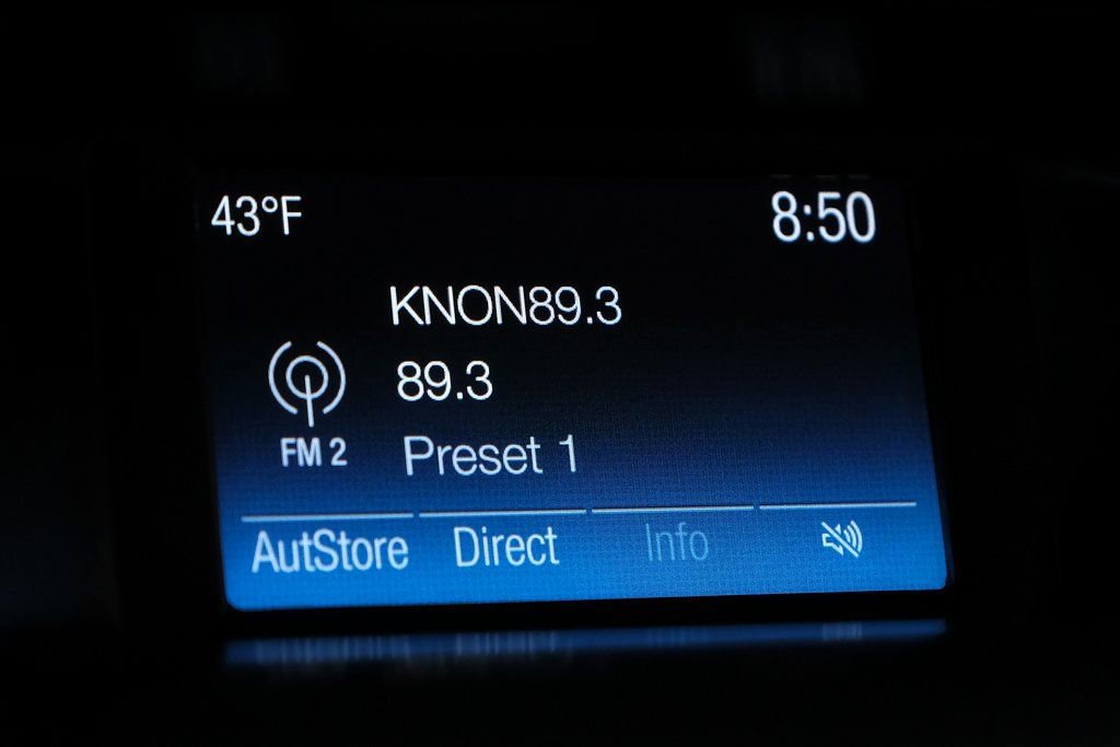 Used 2018 Ford Focus SE FWD image 32
