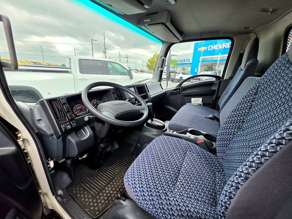 Used 2024 Chevrolet Low Cab Forward 5500XG RWD image 14