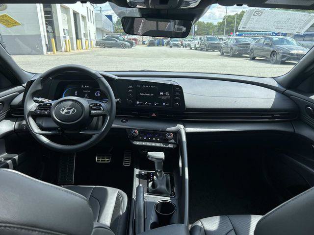 New 2026 Hyundai Elantra SEL Sport FWD image 6