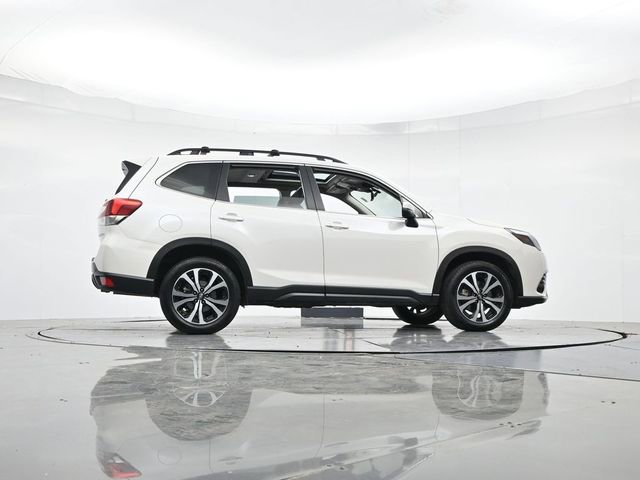 Used 2023 Subaru Forester Limited w/ Popular Package #2 image 32