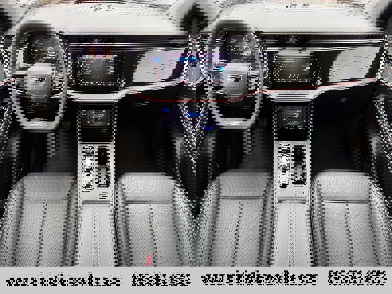 Used 2025 Jeep Wagoneer S Limited AWD/4WD image 16