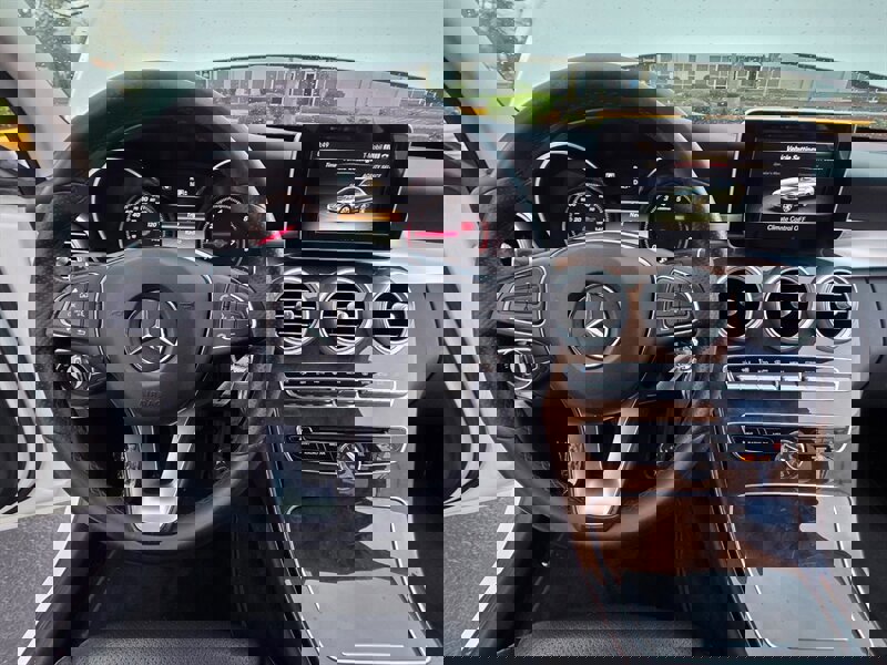 Used 2015 Mercedes-Benz C 300 4MATIC Sedan image 44