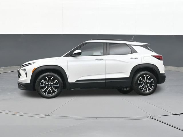 Used 2025 Chevrolet TrailBlazer ACTIV image 57