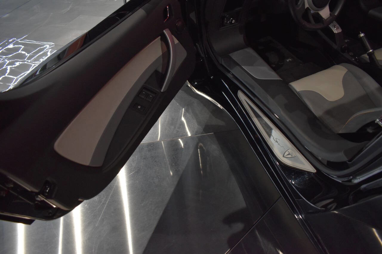 Used 2011 Tesla Roadster Sport image 36