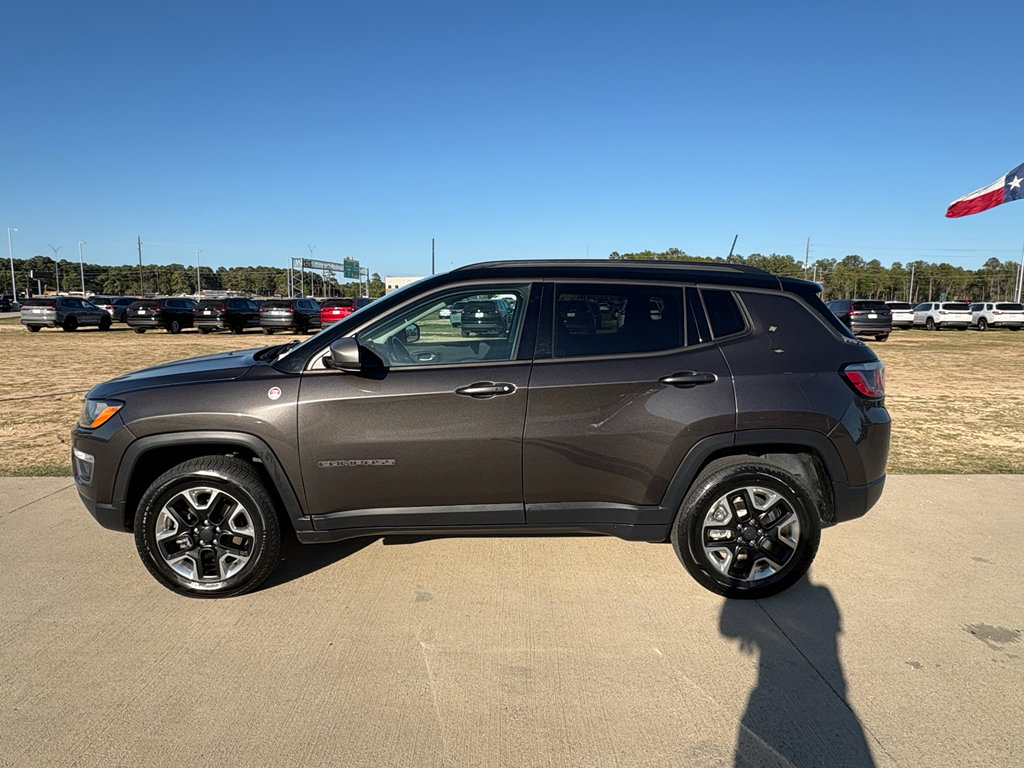 Used 2018 Jeep Compass Trailhawk w/ Leather Interior Group AWD/4WD image 6