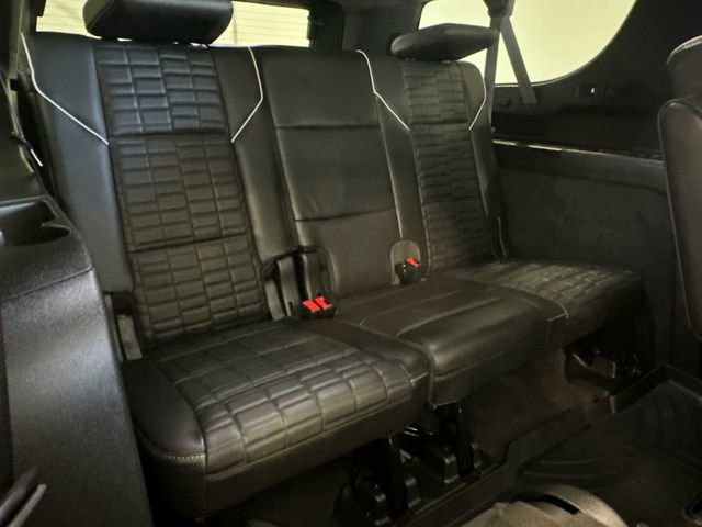 Used 2022 Cadillac Escalade ESV Sport Platinum w/ Heavy-Duty Trailer Package image 30