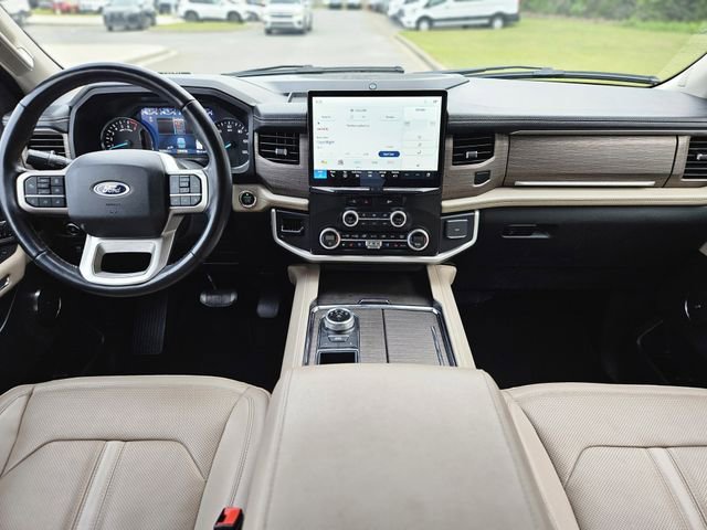 Used 2024 Ford Expedition Max Limited RWD image 16