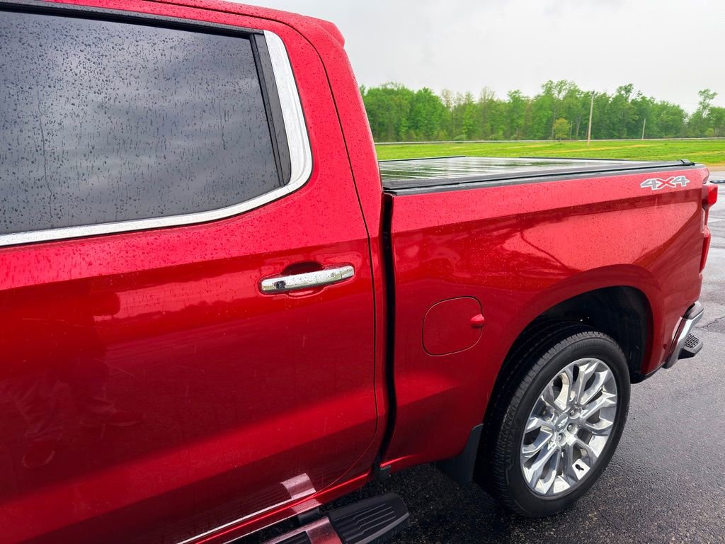 Used 2024 Chevrolet Silverado 1500 LTZ w/ Technology Package AWD/4WD image 17