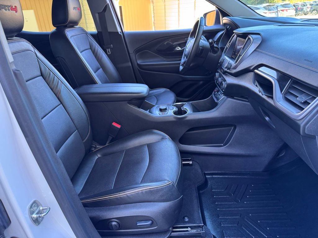 Used 2022 GMC Terrain AT4 w/ Infotainment Package II image 21