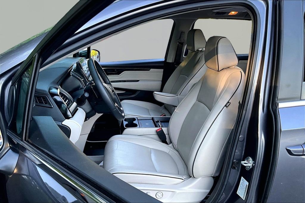 Used 2025 Honda Odyssey Touring image 17
