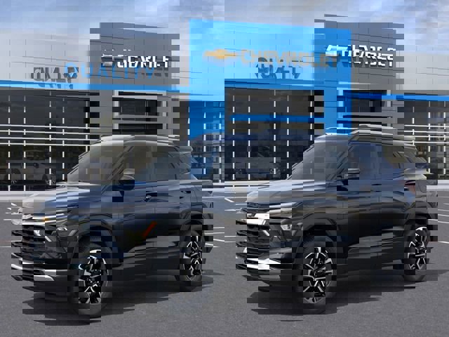 New 2026 Chevrolet TrailBlazer LT image 2
