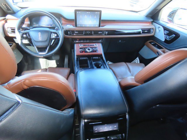 Used 2022 Lincoln Aviator Reserve w/ Equipment Group 201A image 22