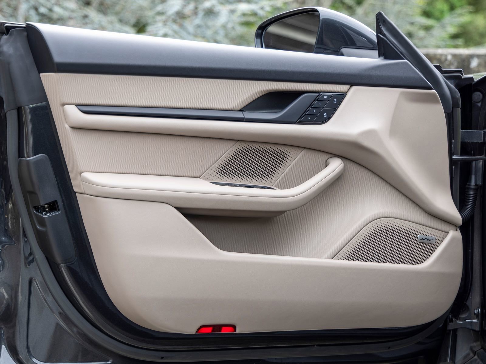 Certified 2023 Porsche Taycan image 22