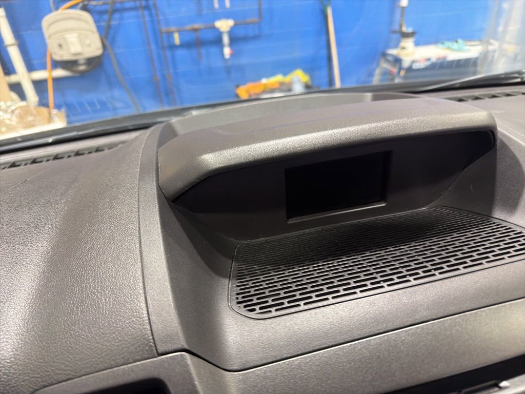Used 2018 Ford Transit 150 XL RWD image 13