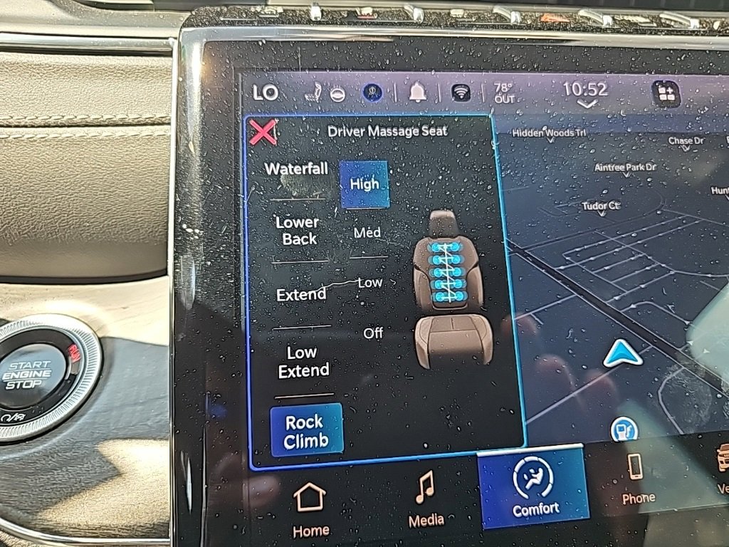 Certified 2024 Jeep Grand Cherokee Overland w/ Adv Protech Group III image 30