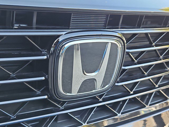 Used 2025 Honda Accord Sport image 31