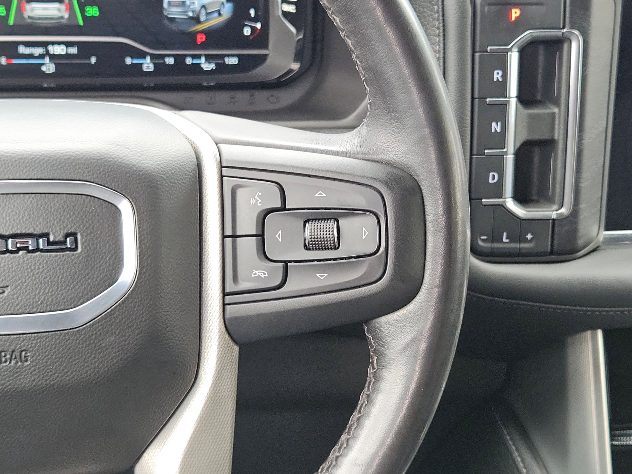 Certified 2022 GMC Yukon XL Denali w/ Denali Premium Package image 22
