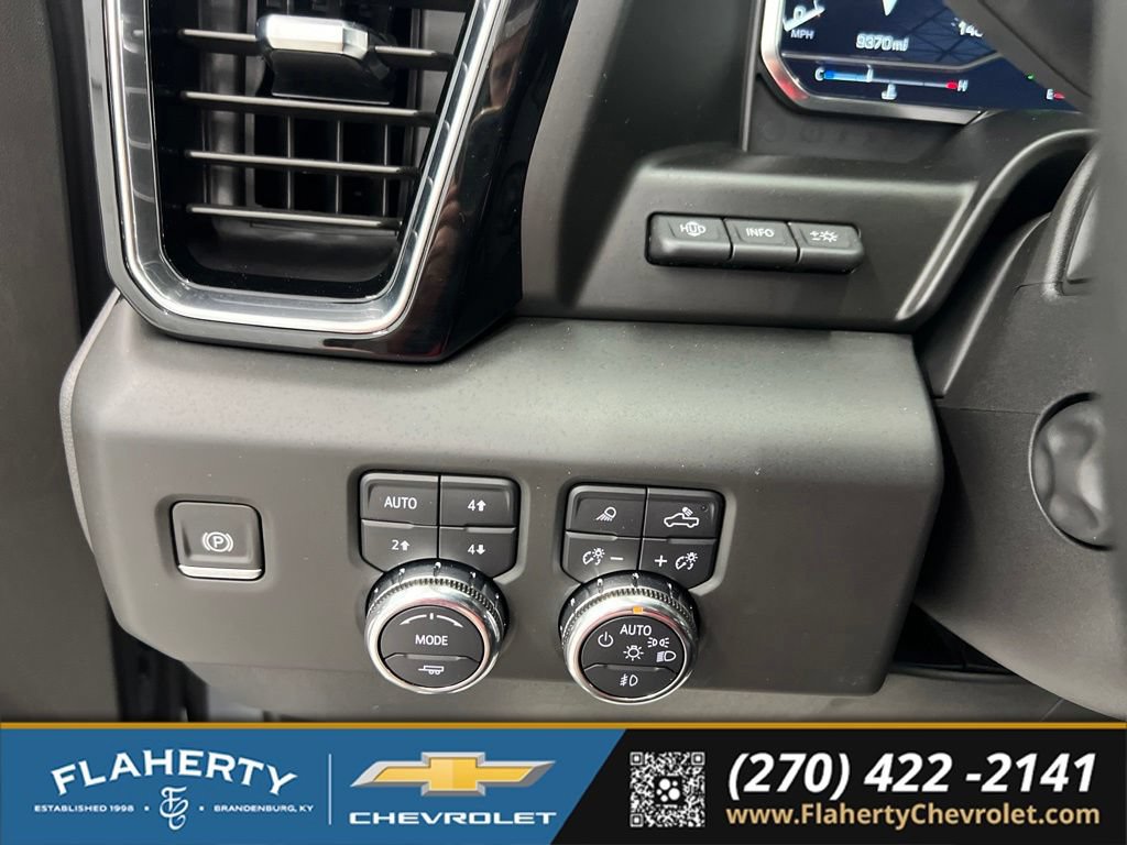 Used 2025 GMC Sierra 1500 Denali w/ Technology Package AWD/4WD image 23