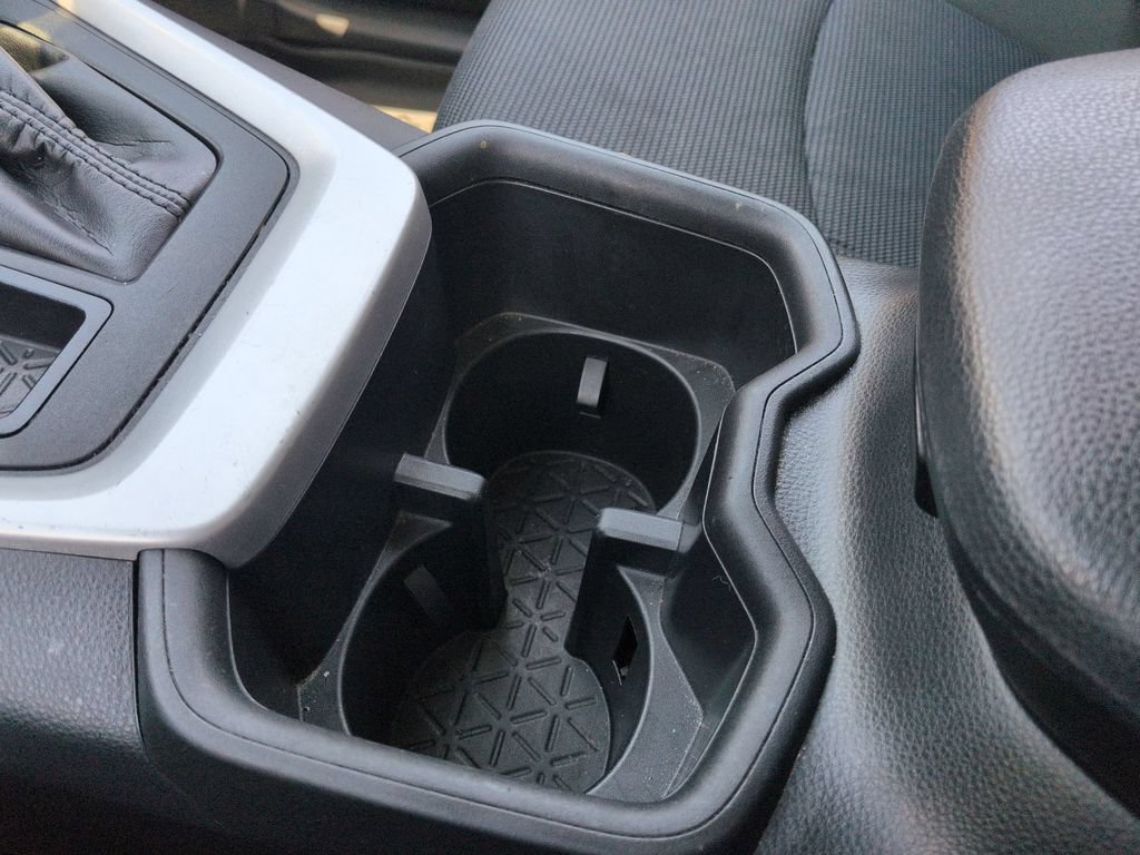 Used 2025 Toyota RAV4 LE AWD/4WD image 23