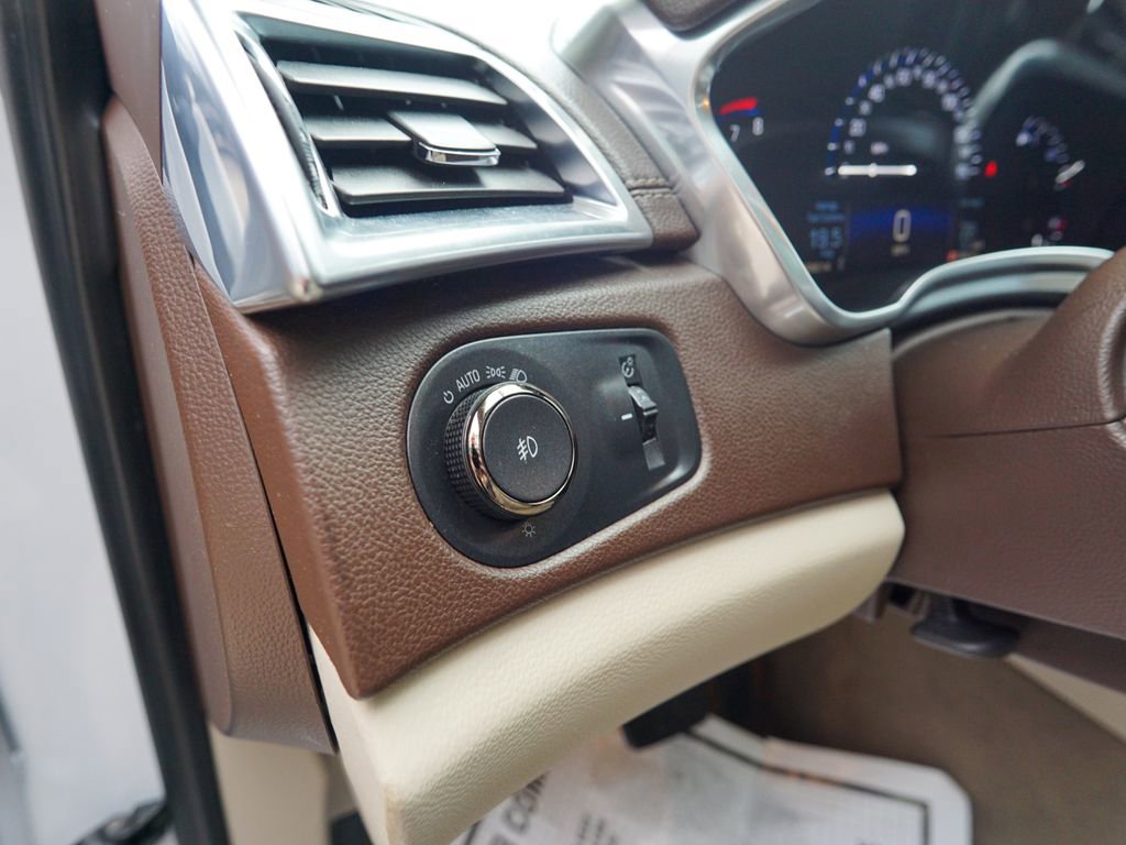 Used 2015 Cadillac SRX Premium FWD image 20