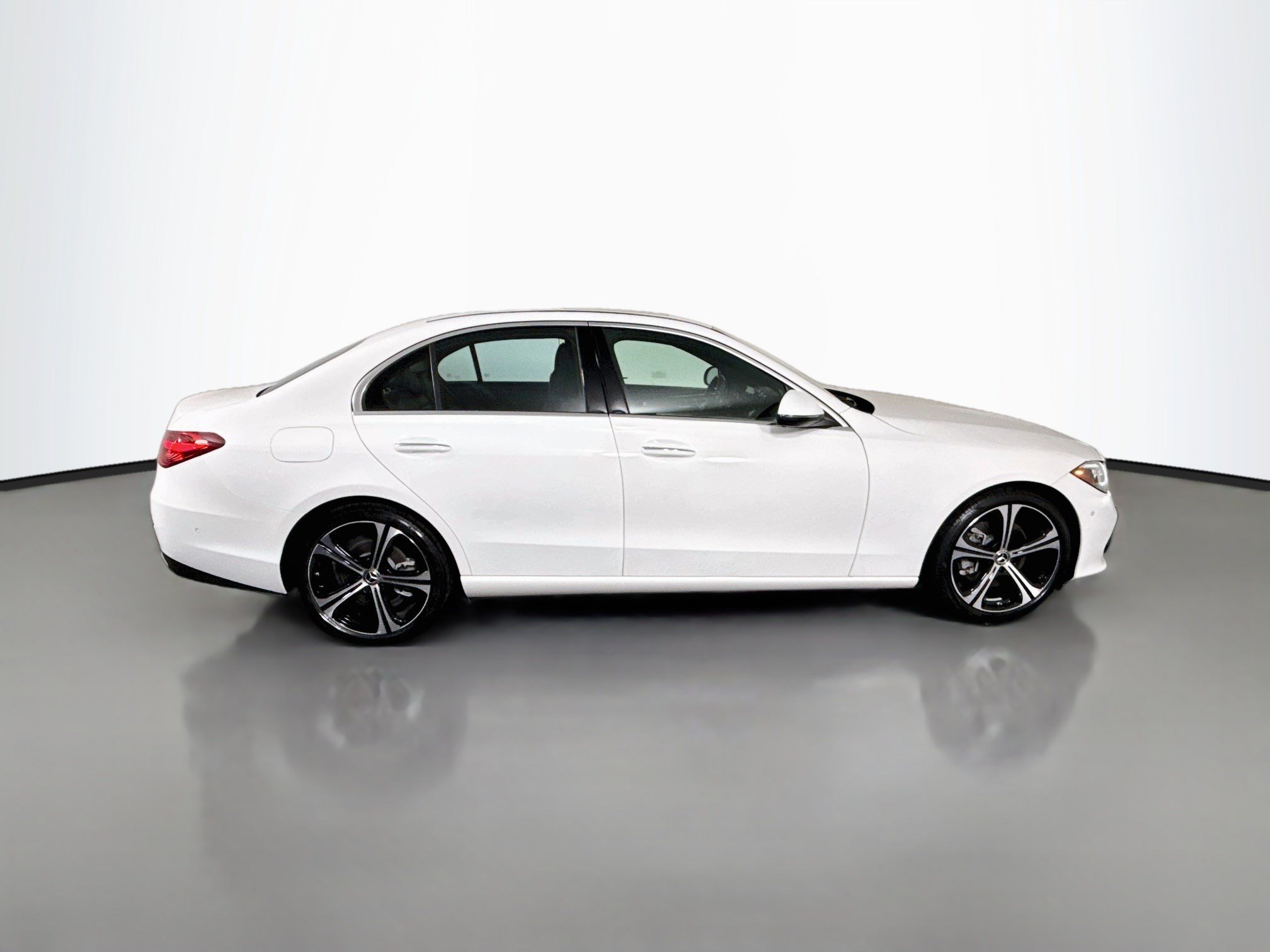 Used 2023 Mercedes-Benz C 300 Sedan image 11