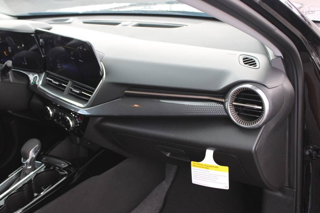 New 2026 Chevrolet Trax ACTIV w/ Driver Confidence Package FWD image 31