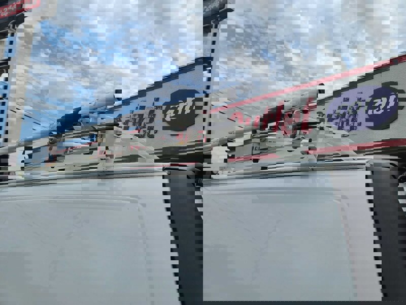 Used 2017 Chevrolet Express 2500 image 21