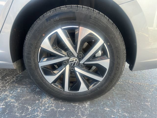 Used 2024 Volkswagen Jetta S image 15