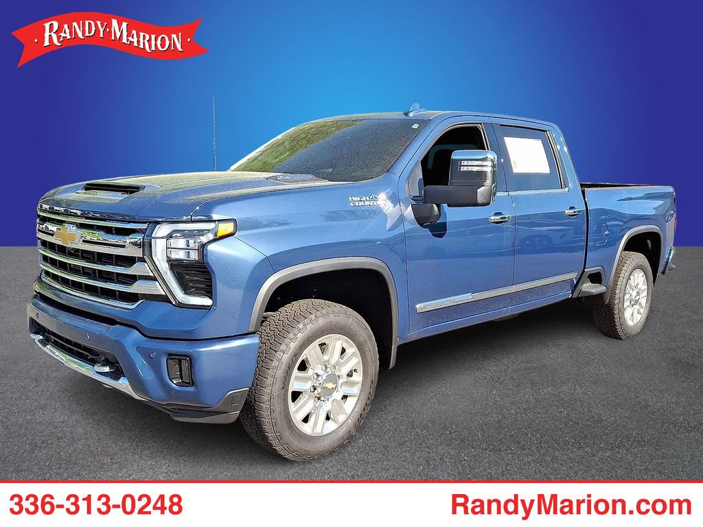 Used 2025 Chevrolet Silverado 2500 High Country w/ Technology Package AWD/4WD image 1